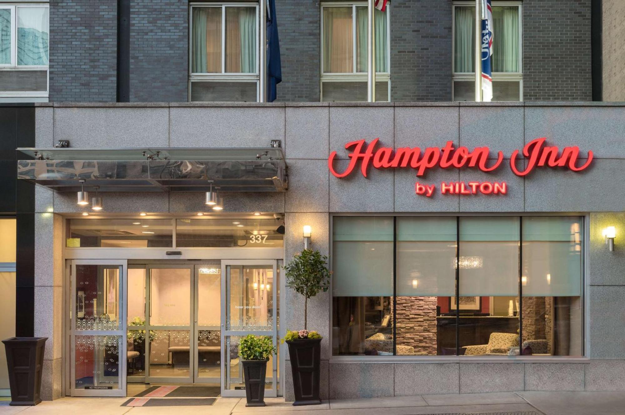 Hampton Inn Manhattan - Times Square South New York Exterior foto