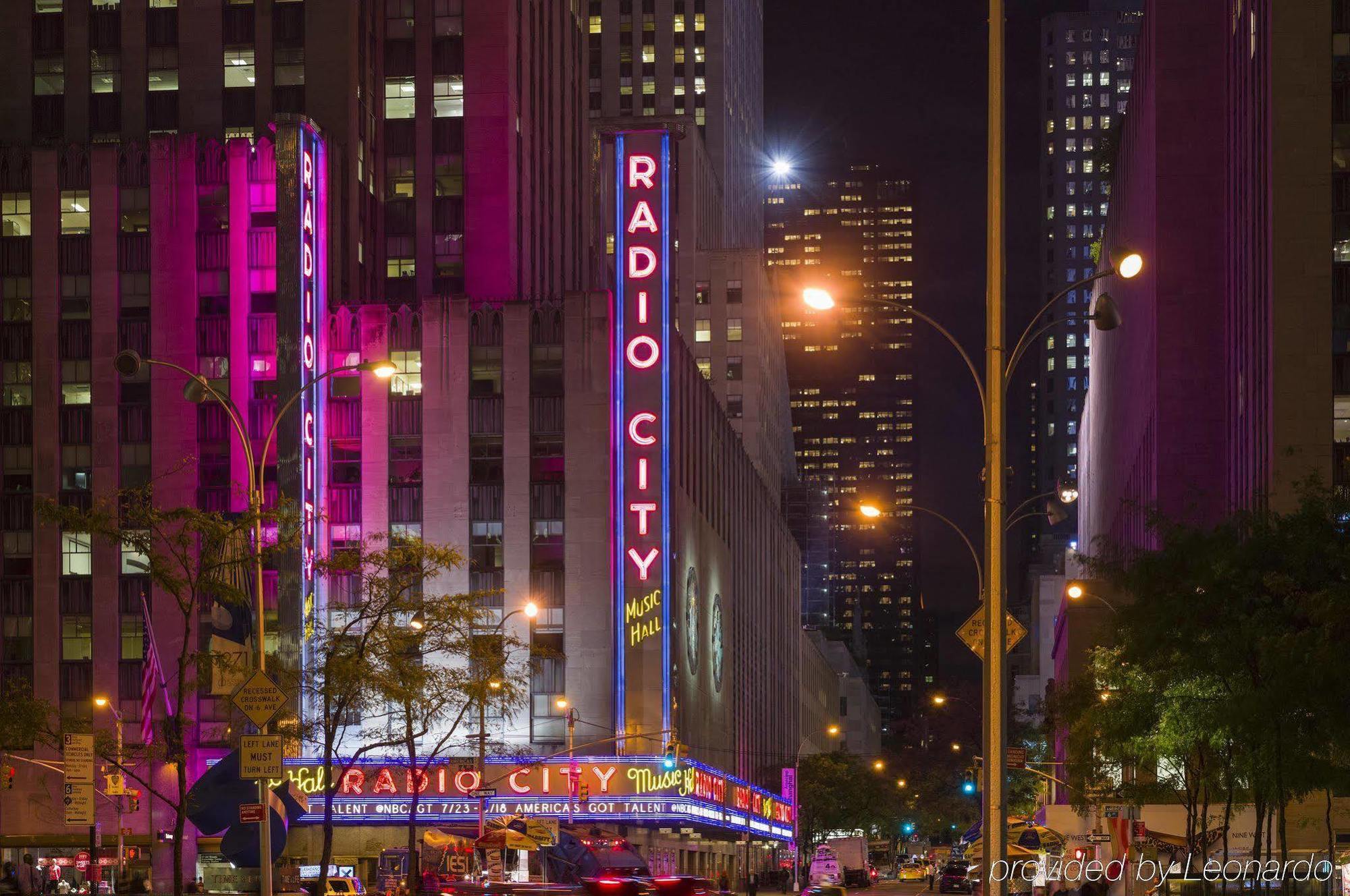Hampton Inn Manhattan - Times Square South New York Exterior foto