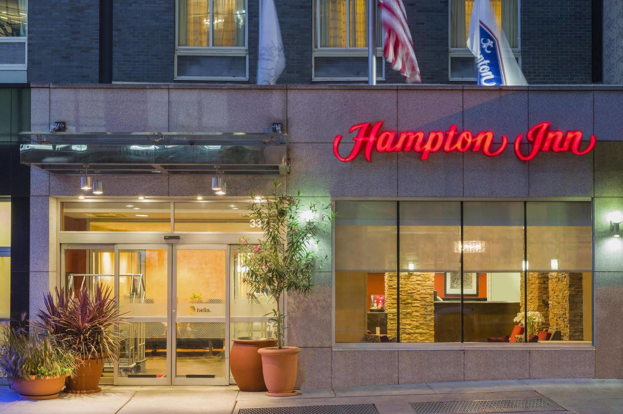 Hampton Inn Manhattan - Times Square South New York Exterior foto