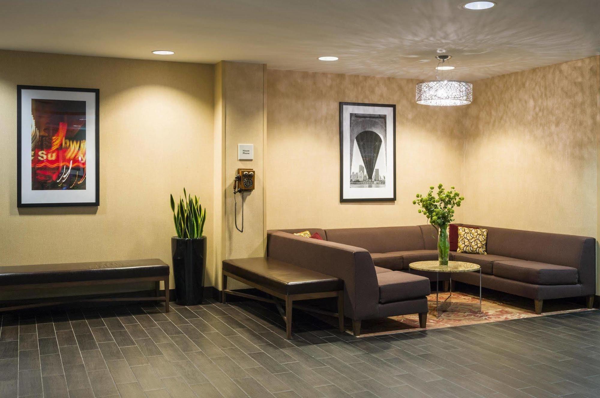 Hampton Inn Manhattan - Times Square South New York Exterior foto