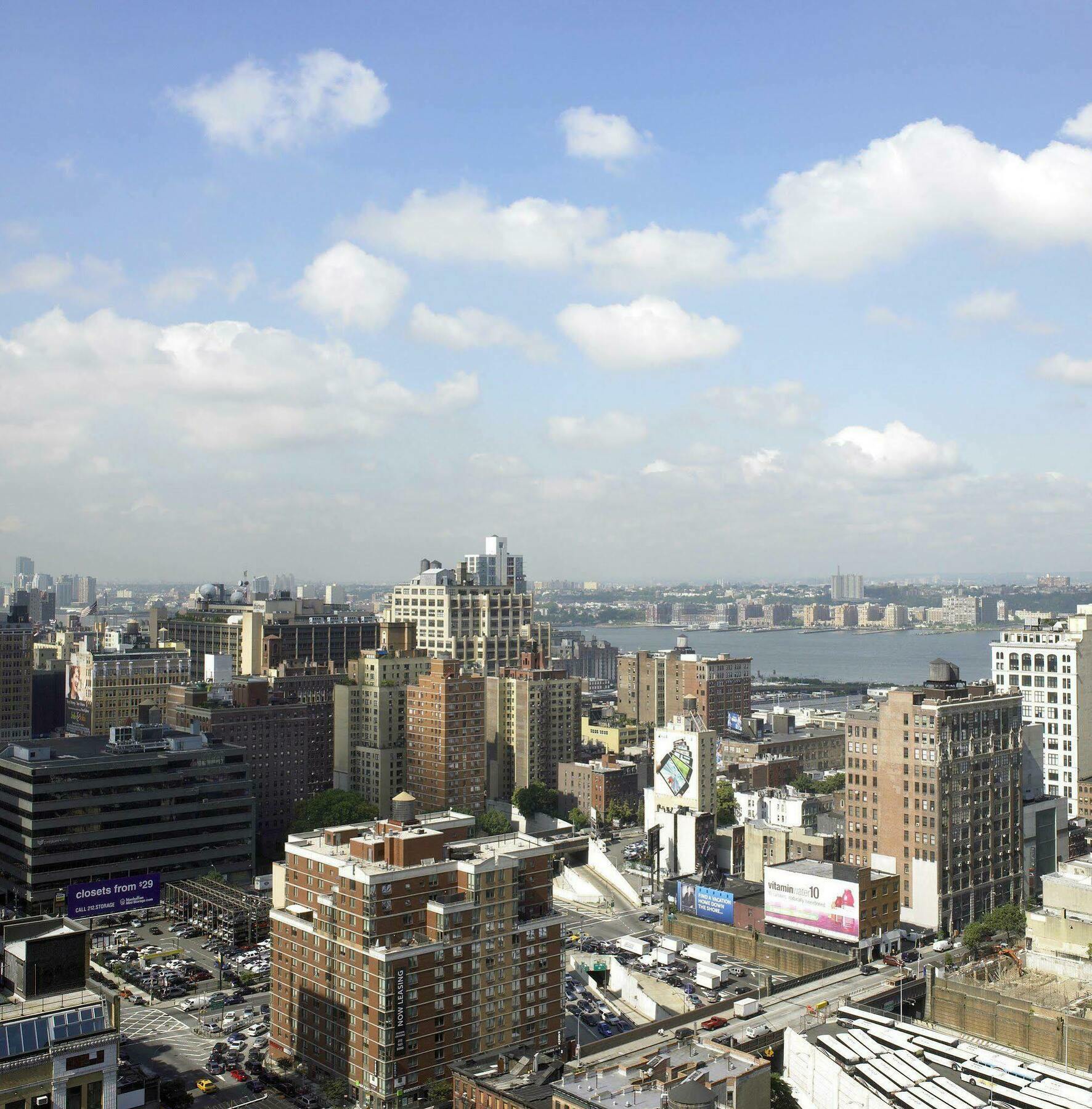 Hampton Inn Manhattan - Times Square South New York Exterior foto
